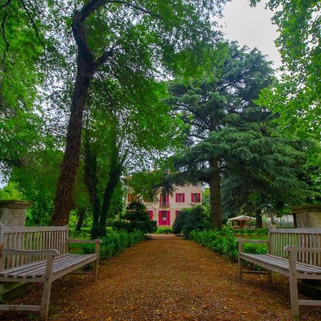 B & B Villa Dell'Usignolo Nerviano Bagian luar foto