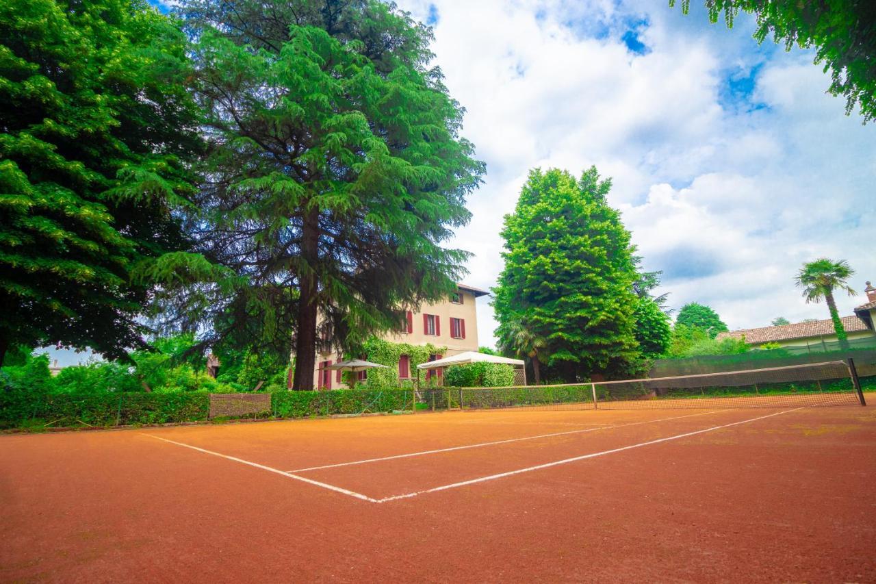 B & B Villa Dell'Usignolo Nerviano Bagian luar foto
